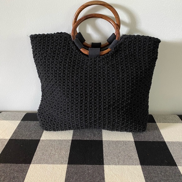 Black crochet/knit bag - Picture 1 of 2
